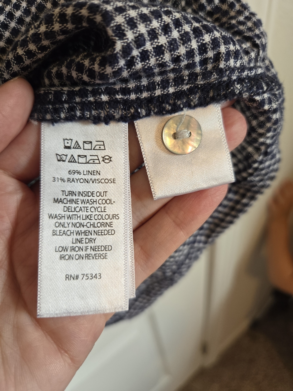 C&C California Navy and White Gingham Sleeveless Top - Picture 4 of 4